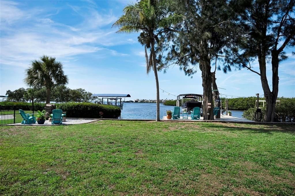 For Sale: $1,395,000 (3 beds, 2 baths, 3103 Square Feet)