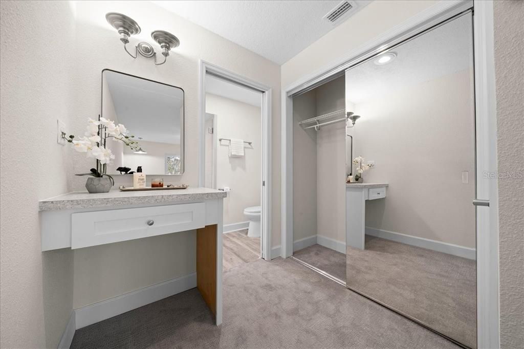 For Sale: $169,000 (2 beds, 2 baths, 1584 Square Feet)