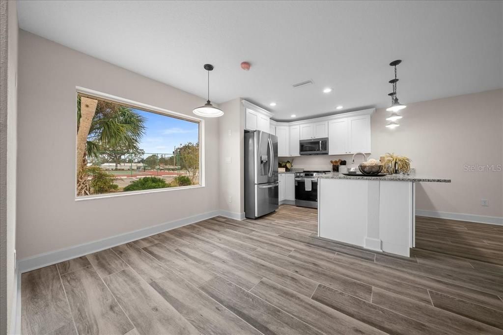 For Sale: $169,000 (2 beds, 2 baths, 1584 Square Feet)