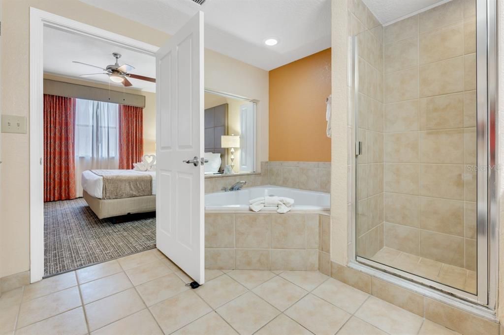 En Venta: $158,000 (2 camas, 2 baños, 957 Pies cuadrados)