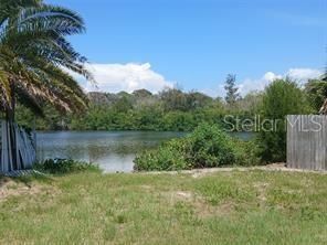 En Venta: $50,000 (0.08 acres)
