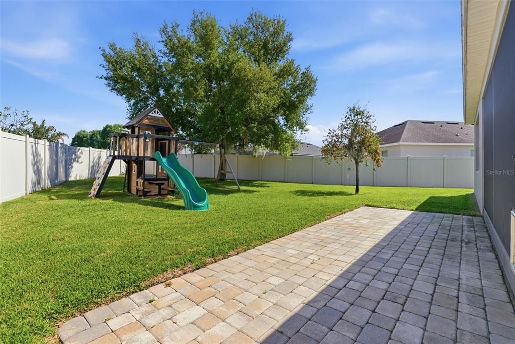 For Sale: $495,700 (4 beds, 3 baths, 2297 Square Feet)