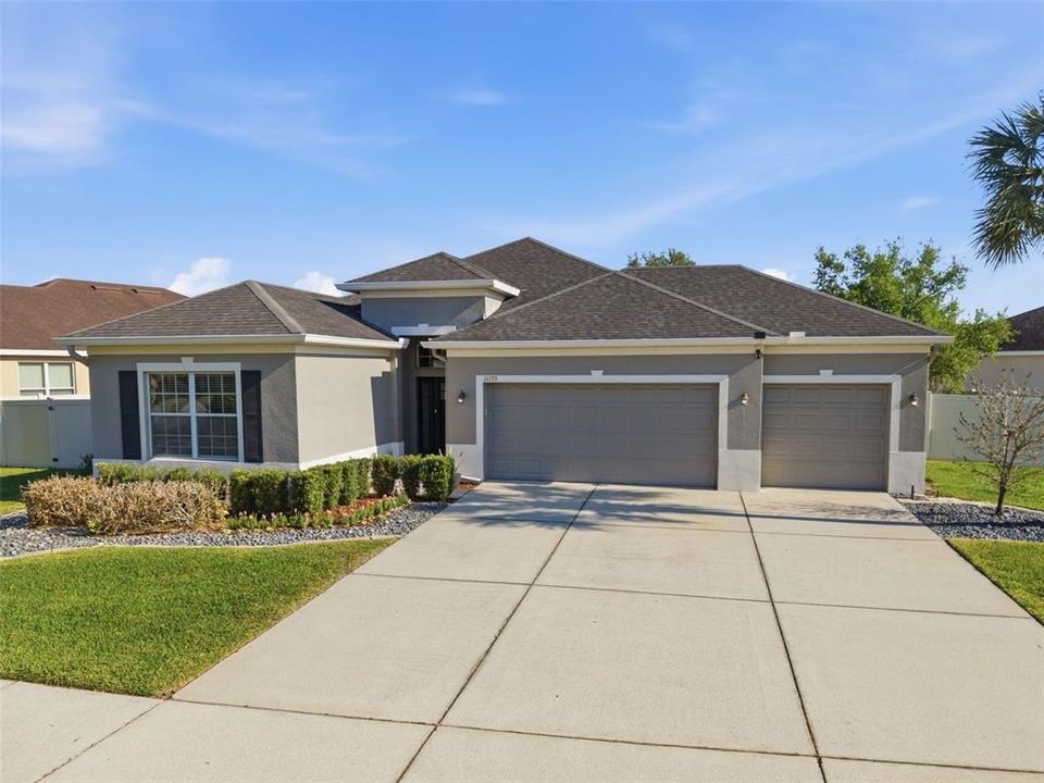 For Sale: $495,700 (4 beds, 3 baths, 2297 Square Feet)