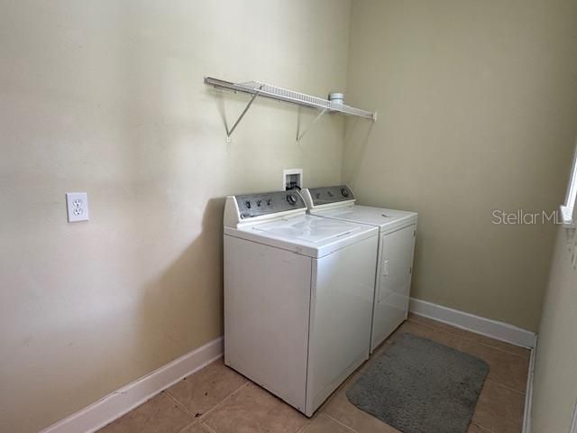 En Renta: $4,500 (4 camas, 2 baños, 2488 Pies cuadrados)