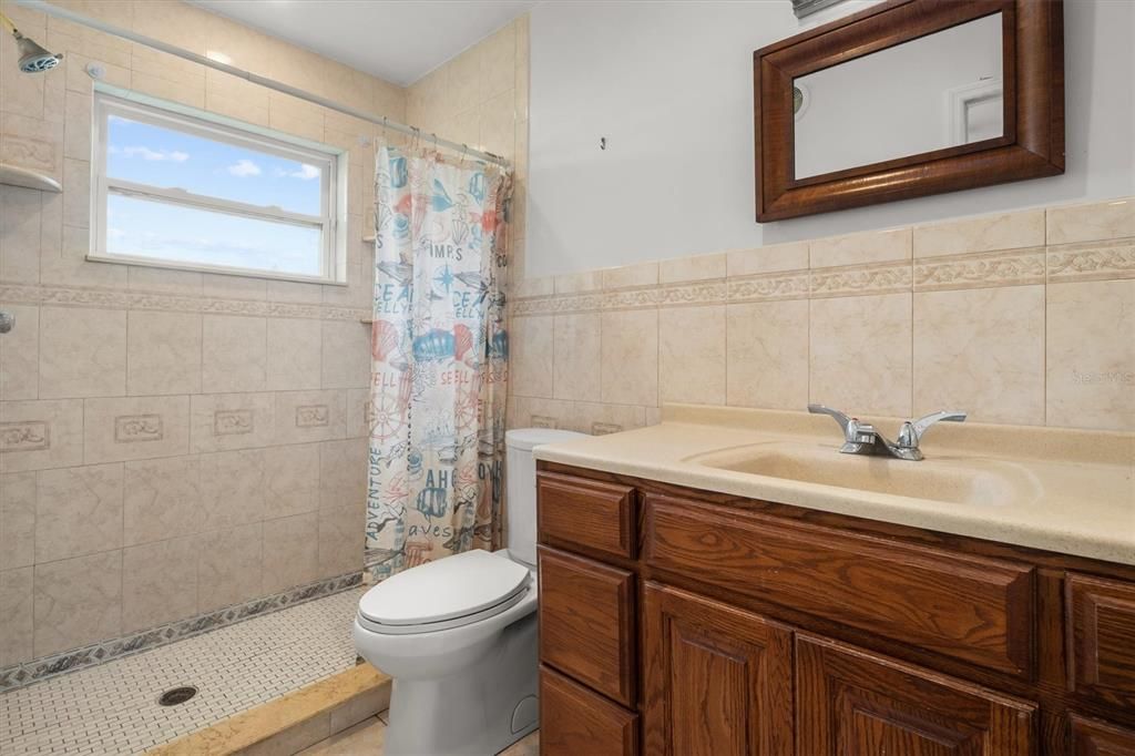 For Sale: $469,900 (3 beds, 3 baths, 1828 Square Feet)