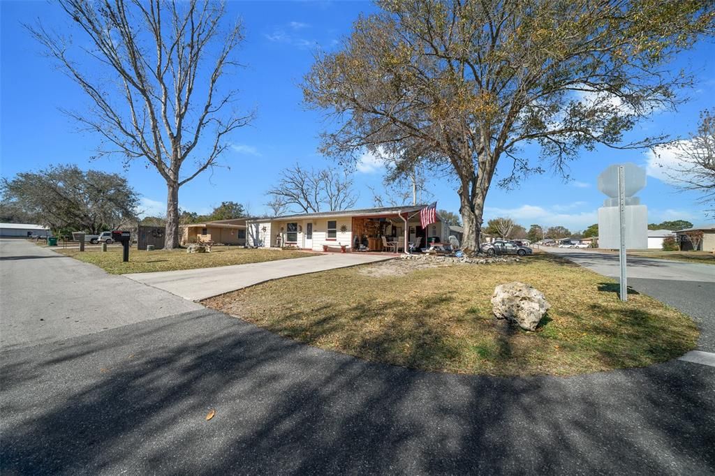 Activo con contrato: $149,900 (2 camas, 2 baños, 810 Pies cuadrados)