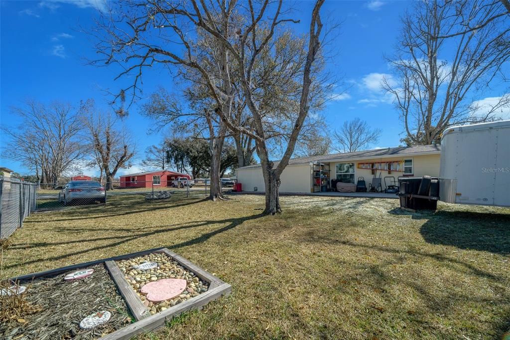 Activo con contrato: $149,900 (2 camas, 2 baños, 810 Pies cuadrados)