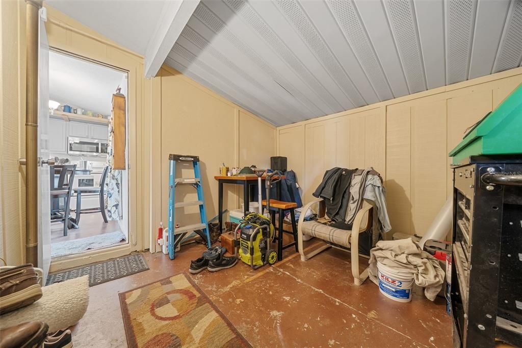 Activo con contrato: $149,900 (2 camas, 2 baños, 810 Pies cuadrados)