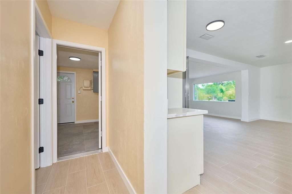 En Venta: $343,900 (3 camas, 2 baños, 1780 Pies cuadrados)