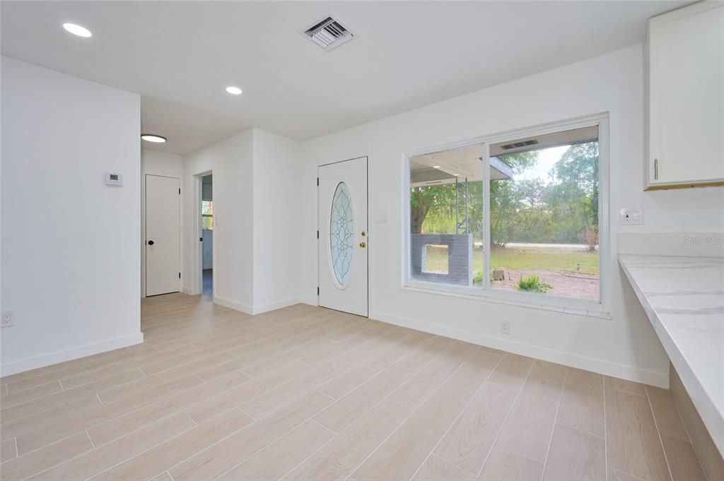 En Venta: $343,900 (3 camas, 2 baños, 1780 Pies cuadrados)