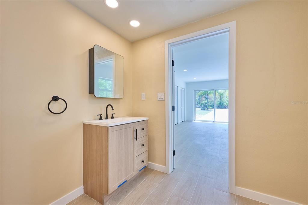 En Venta: $343,900 (3 camas, 2 baños, 1780 Pies cuadrados)