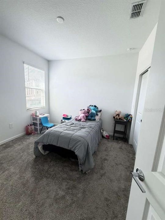 For Sale: $345,000 (4 beds, 2 baths, 1853 Square Feet)