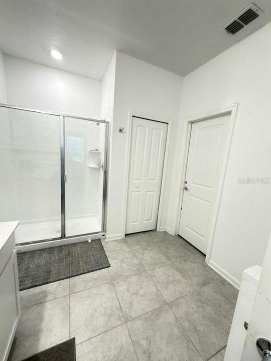 For Sale: $345,000 (4 beds, 2 baths, 1853 Square Feet)