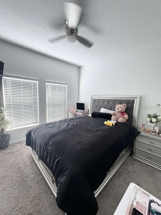 For Sale: $345,000 (4 beds, 2 baths, 1853 Square Feet)