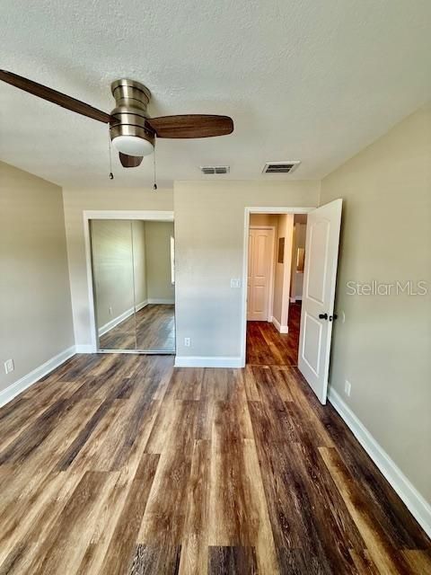 For Sale: $229,900 (2 beds, 2 baths, 995 Square Feet)