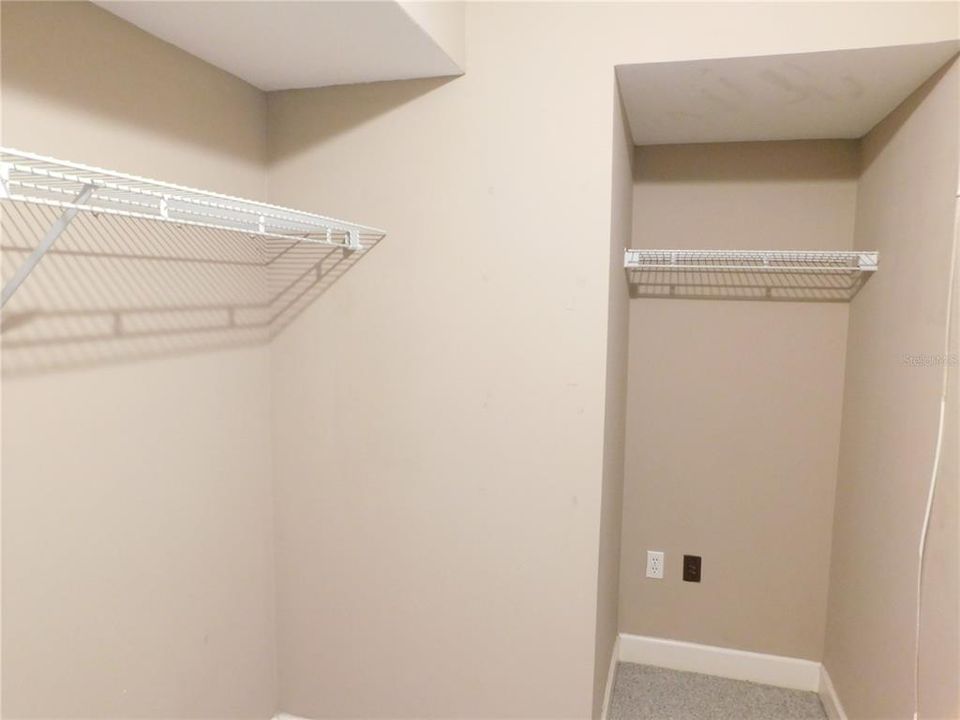 En Venta: $450,000 (4 camas, 3 baños, 3160 Pies cuadrados)