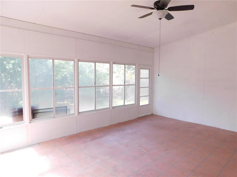 En Venta: $450,000 (4 camas, 3 baños, 3160 Pies cuadrados)