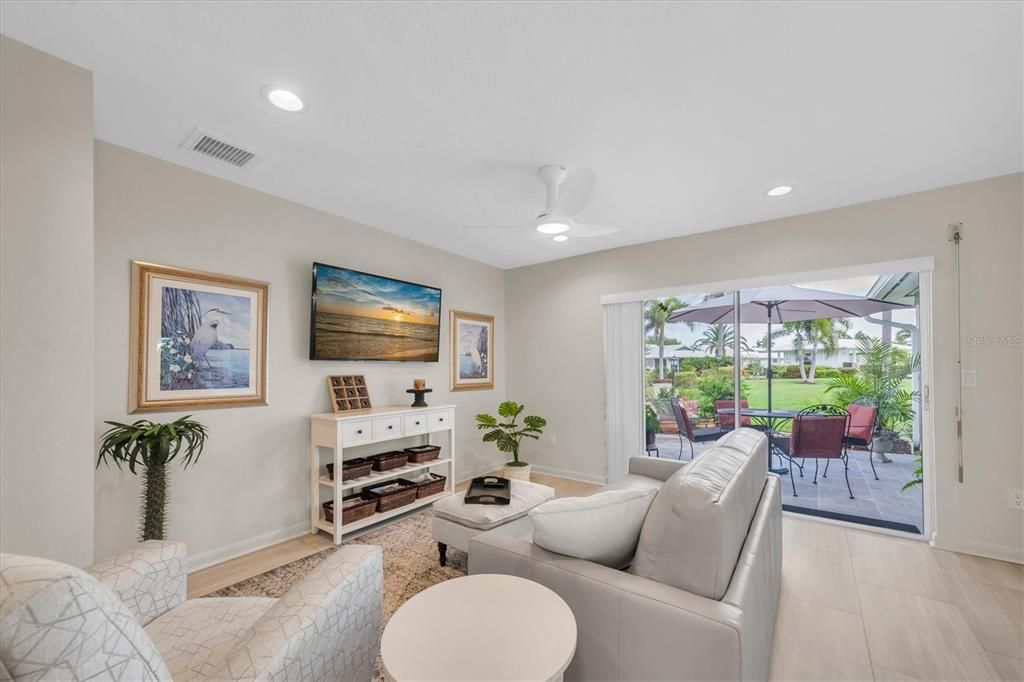 En Venta: $375,000 (2 camas, 2 baños, 1803 Pies cuadrados)