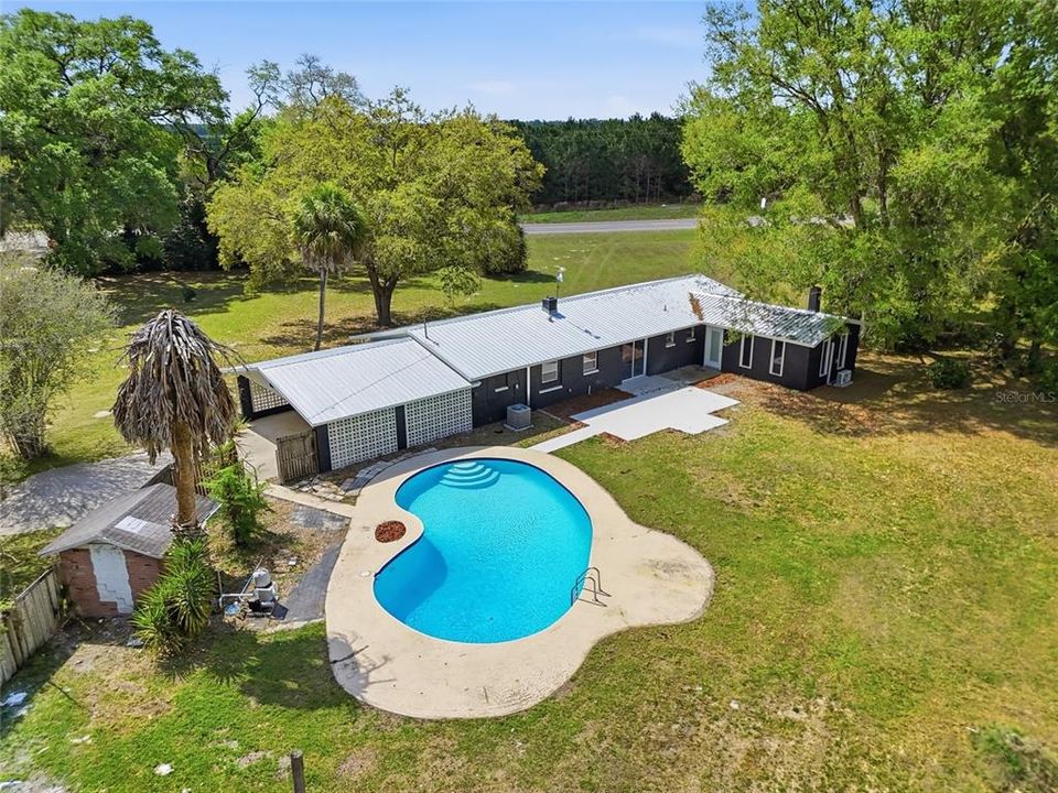 For Sale: $369,900 (3 beds, 2 baths, 1817 Square Feet)