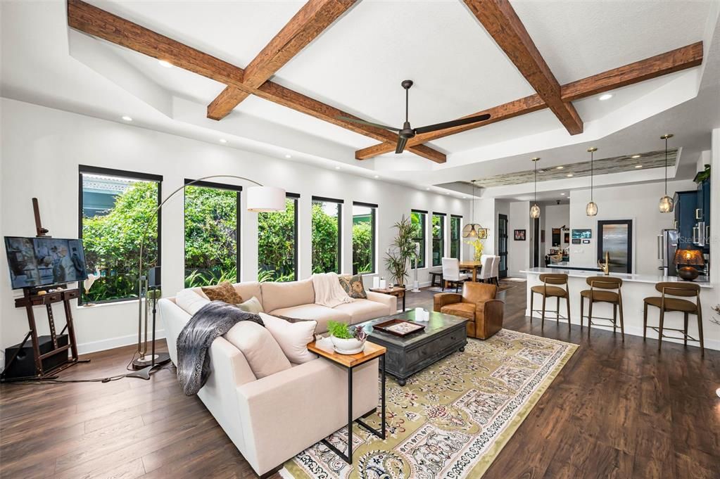 Activo con contrato: $1,695,000 (4 camas, 3 baños, 2554 Pies cuadrados)