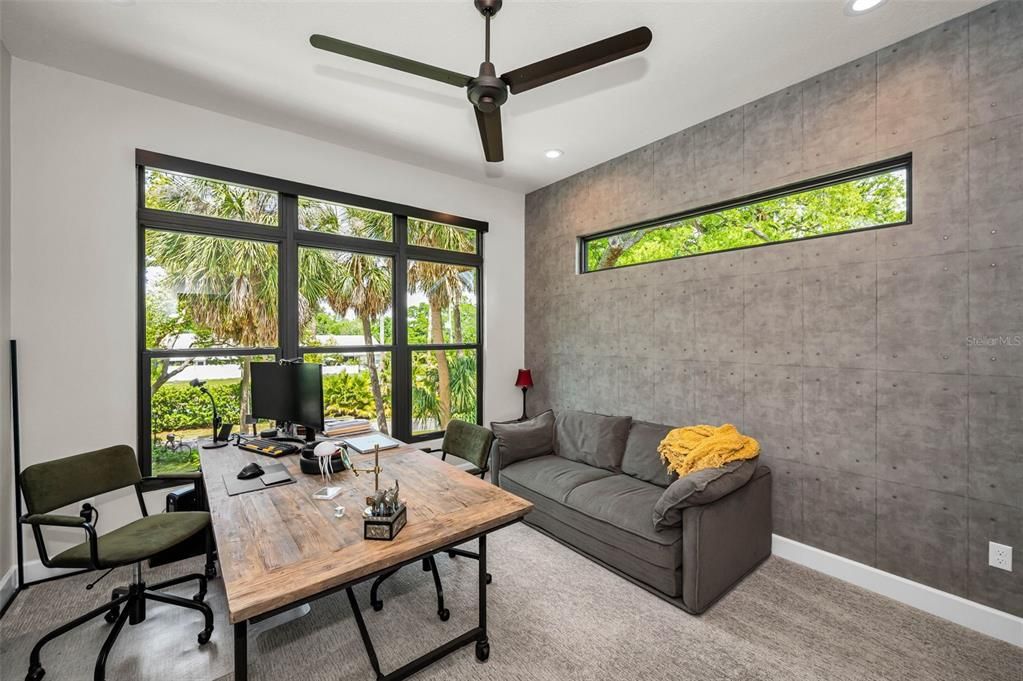 Activo con contrato: $1,695,000 (4 camas, 3 baños, 2554 Pies cuadrados)