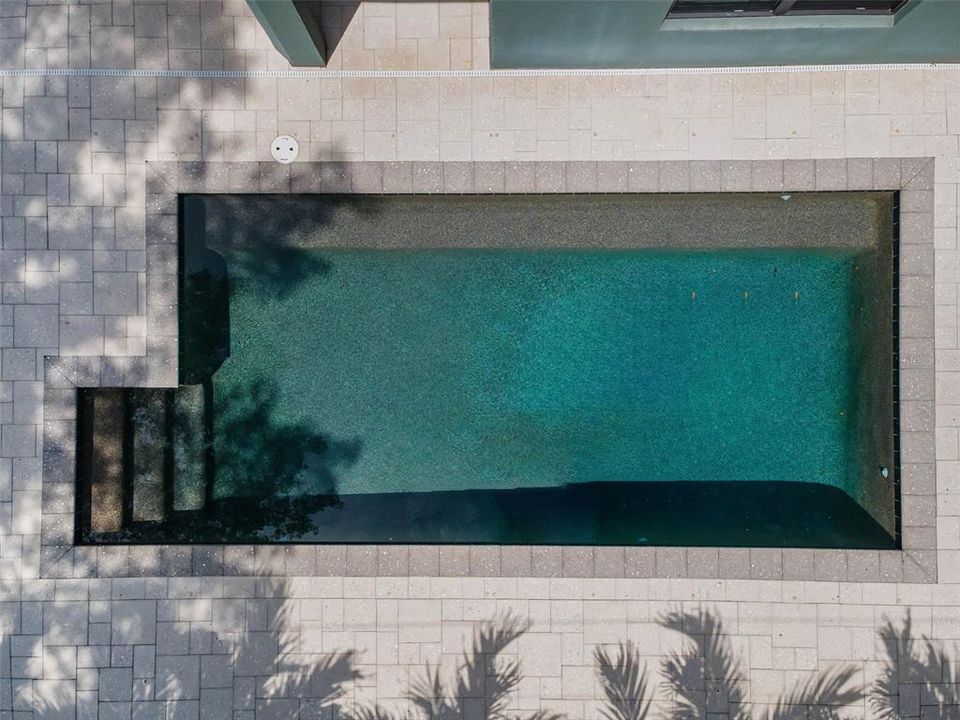 Activo con contrato: $1,695,000 (4 camas, 3 baños, 2554 Pies cuadrados)