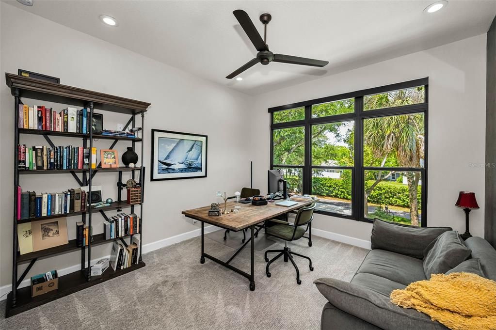 Activo con contrato: $1,695,000 (4 camas, 3 baños, 2554 Pies cuadrados)