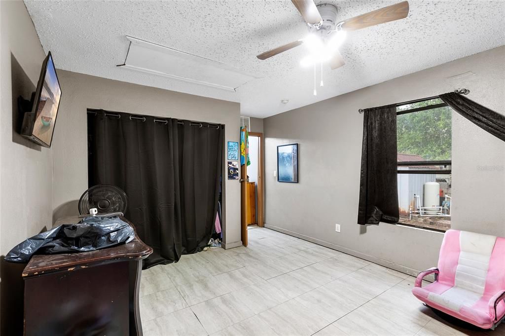 En Venta: $205,000 (3 camas, 2 baños, 1536 Pies cuadrados)