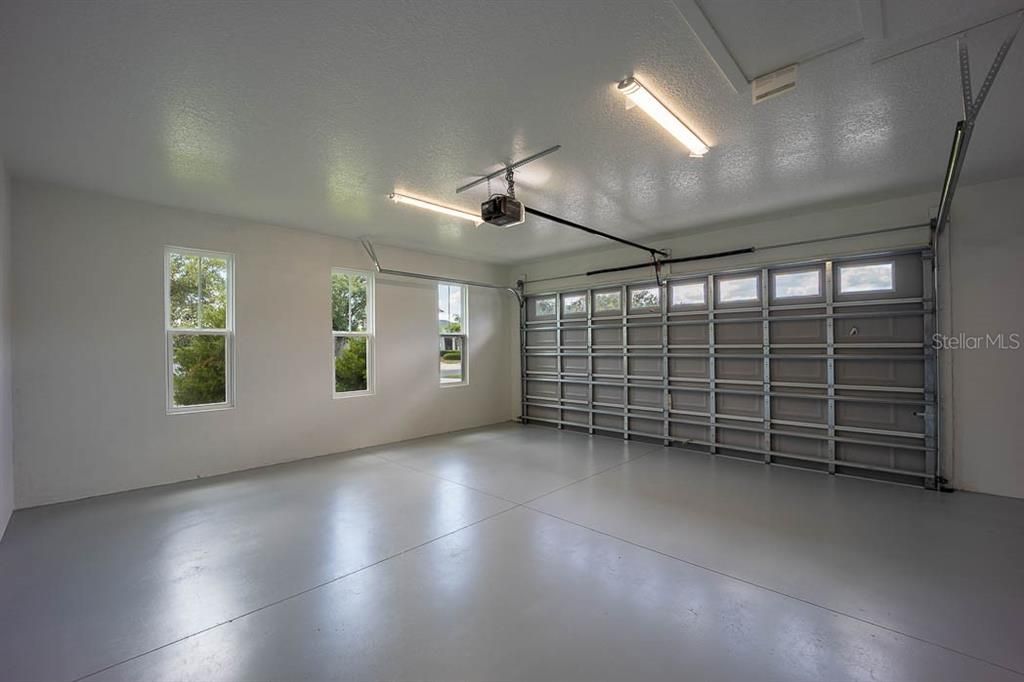 Active With Contract: $525,000 (4 beds, 3 baths, 2393 Square Feet)