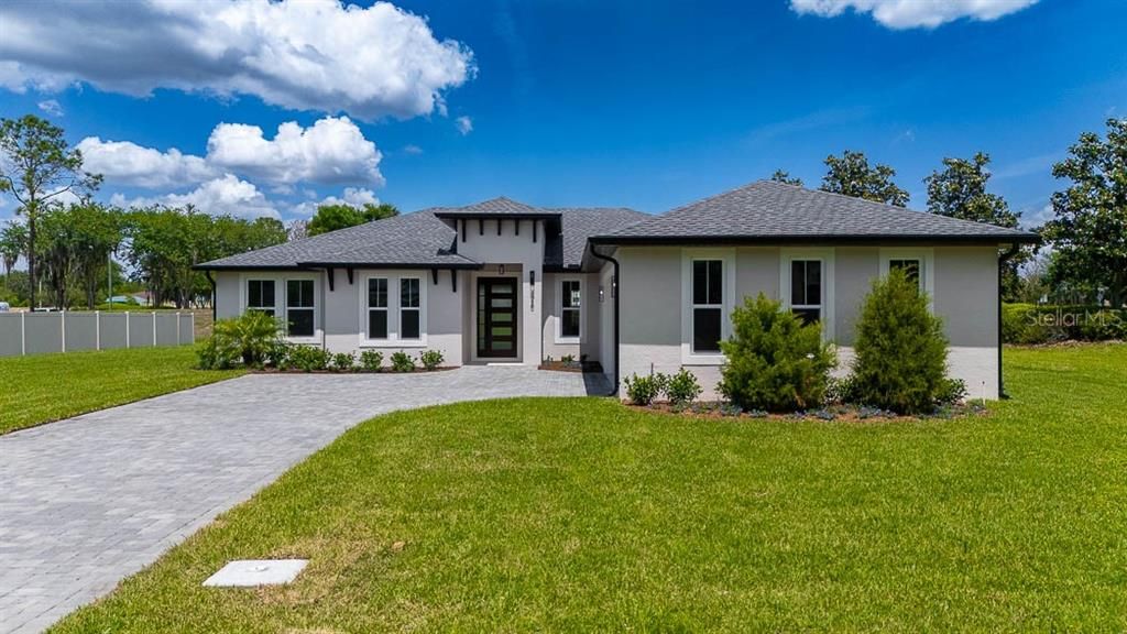 Active With Contract: $525,000 (4 beds, 3 baths, 2393 Square Feet)