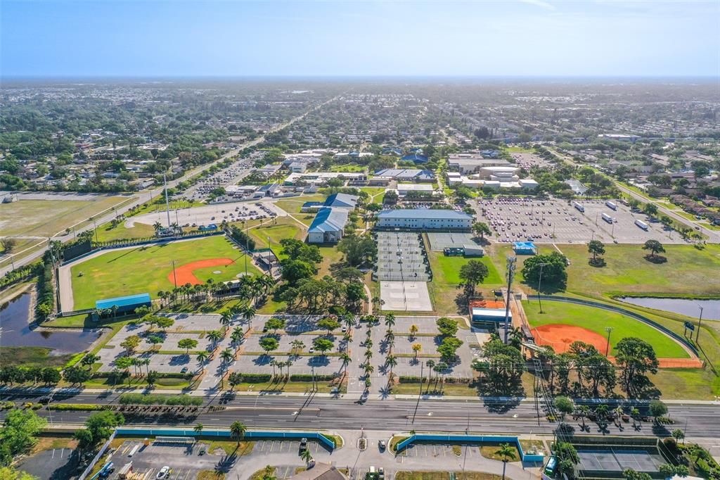 На продажу: $245,000 (3 спален, 2 ванн, 1148 Квадратных фут)