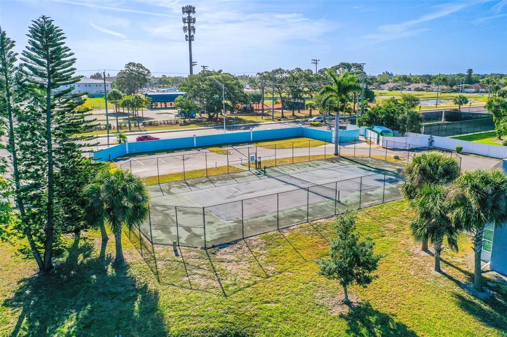 На продажу: $245,000 (3 спален, 2 ванн, 1148 Квадратных фут)