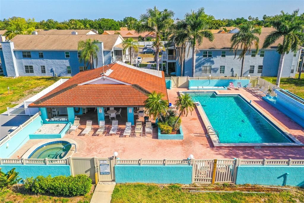 На продажу: $245,000 (3 спален, 2 ванн, 1148 Квадратных фут)