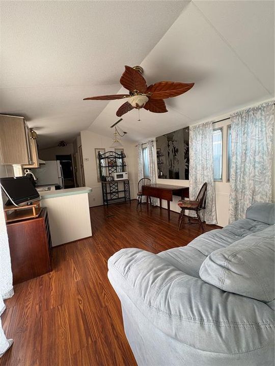 En Venta: $187,000 (2 camas, 1 baños, 504 Pies cuadrados)
