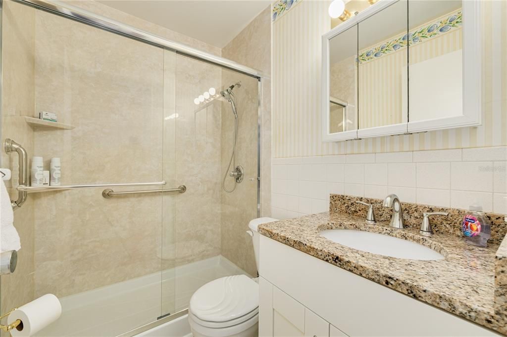 En Venta: $130,000 (2 camas, 2 baños, 1100 Pies cuadrados)