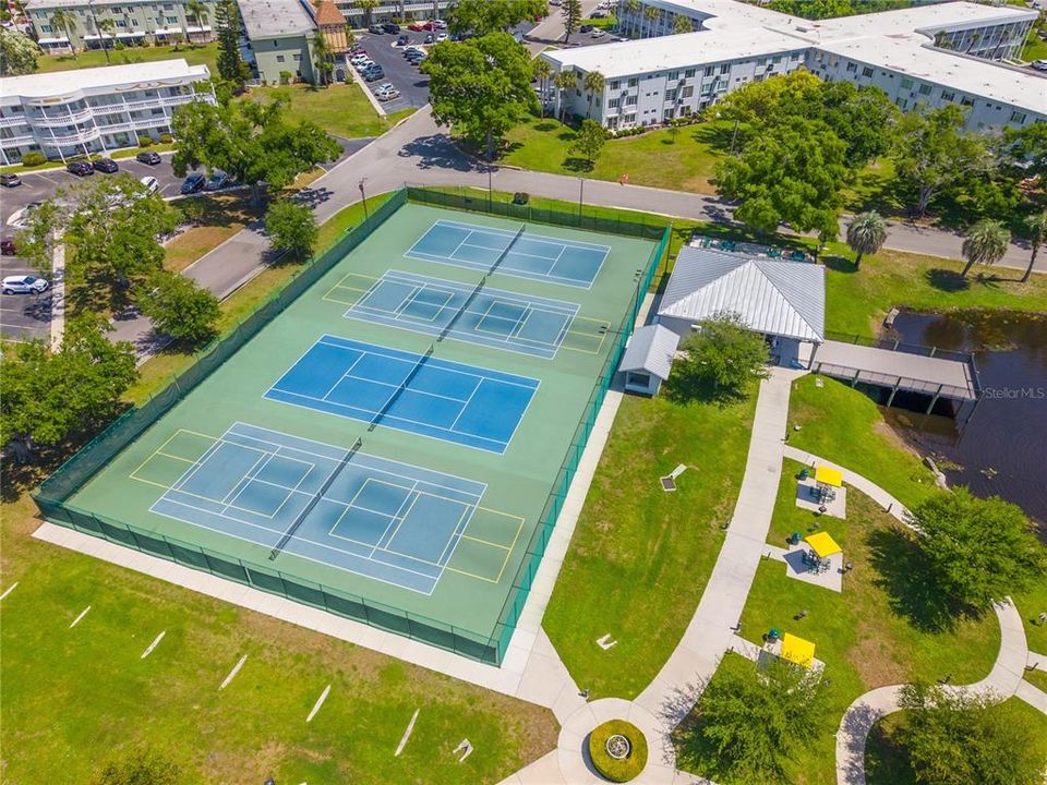 En Venta: $130,000 (2 camas, 2 baños, 1100 Pies cuadrados)