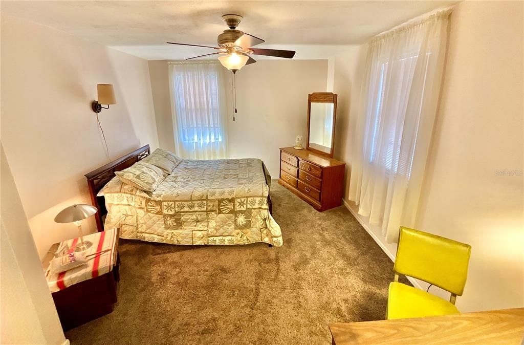 For Sale: $295,000 (3 beds, 2 baths, 1942 Square Feet)