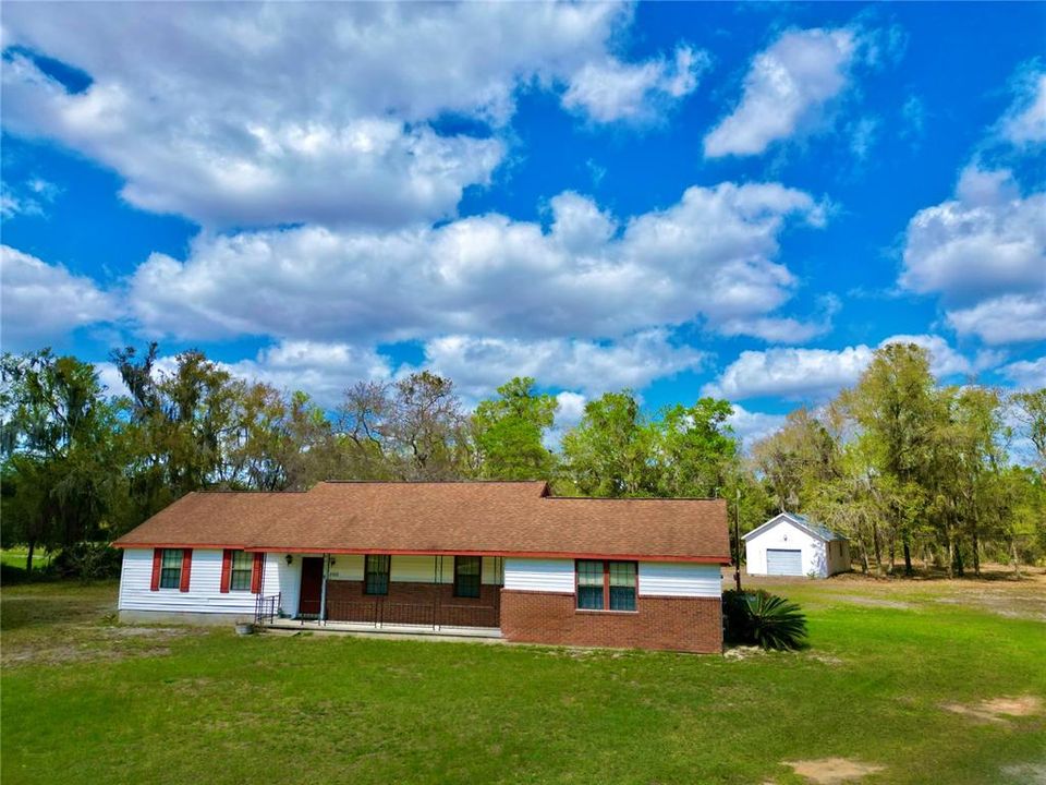 For Sale: $295,000 (3 beds, 2 baths, 1942 Square Feet)