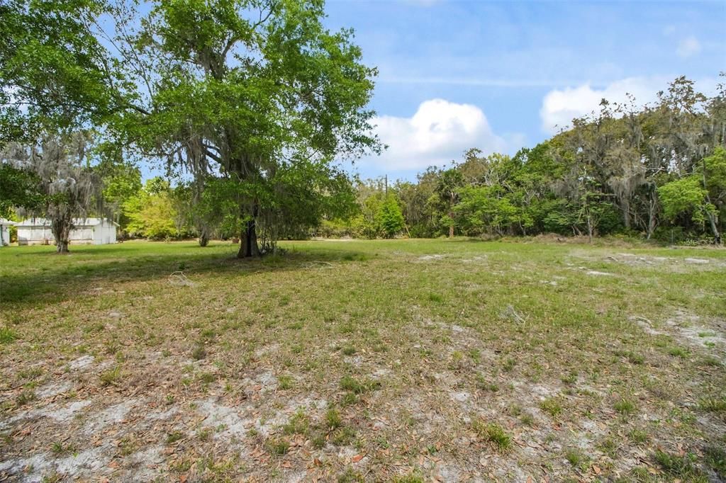 Active With Contract: $444,990 (5 beds, 2 baths, 2031 Square Feet)
