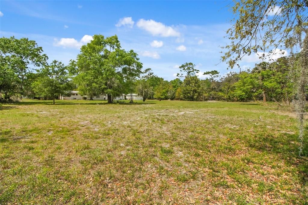 Active With Contract: $444,990 (5 beds, 2 baths, 2031 Square Feet)