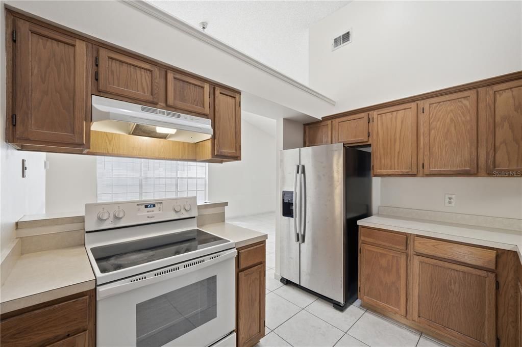 En Venta: $299,900 (2 camas, 2 baños, 1052 Pies cuadrados)