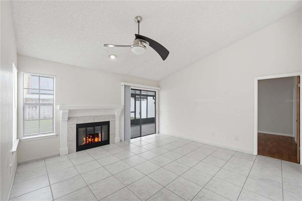 En Venta: $299,900 (2 camas, 2 baños, 1052 Pies cuadrados)