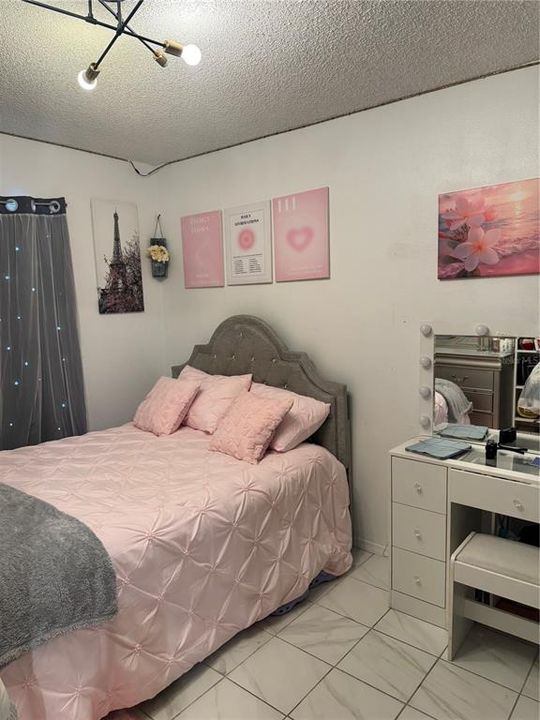 En Venta: $330,000 (3 camas, 2 baños, 1206 Pies cuadrados)