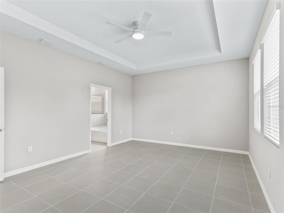 En Venta: $599,000 (4 camas, 3 baños, 2843 Pies cuadrados)