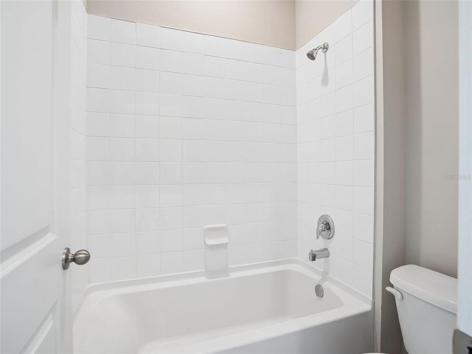 En Venta: $599,000 (4 camas, 3 baños, 2843 Pies cuadrados)