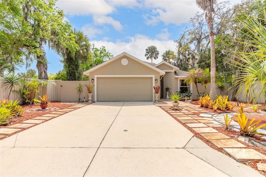 En Venta: $299,000 (3 camas, 2 baños, 1612 Pies cuadrados)