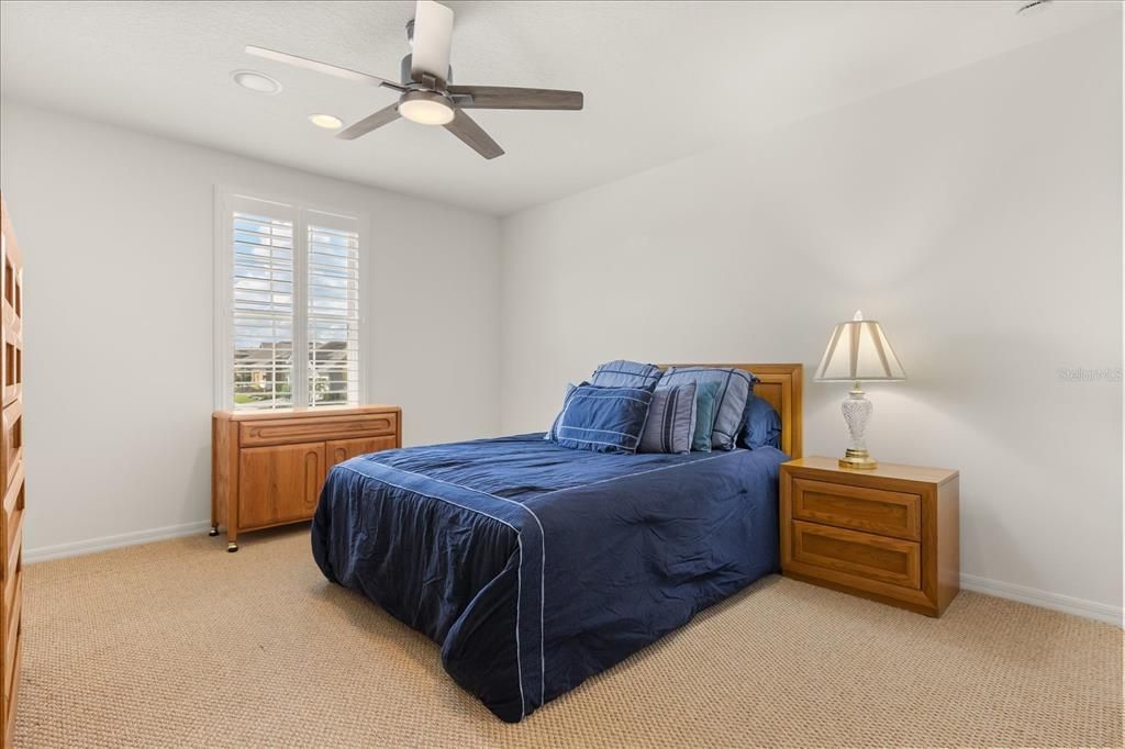 Active With Contract: $869,900 (4 beds, 3 baths, 3800 Square Feet)