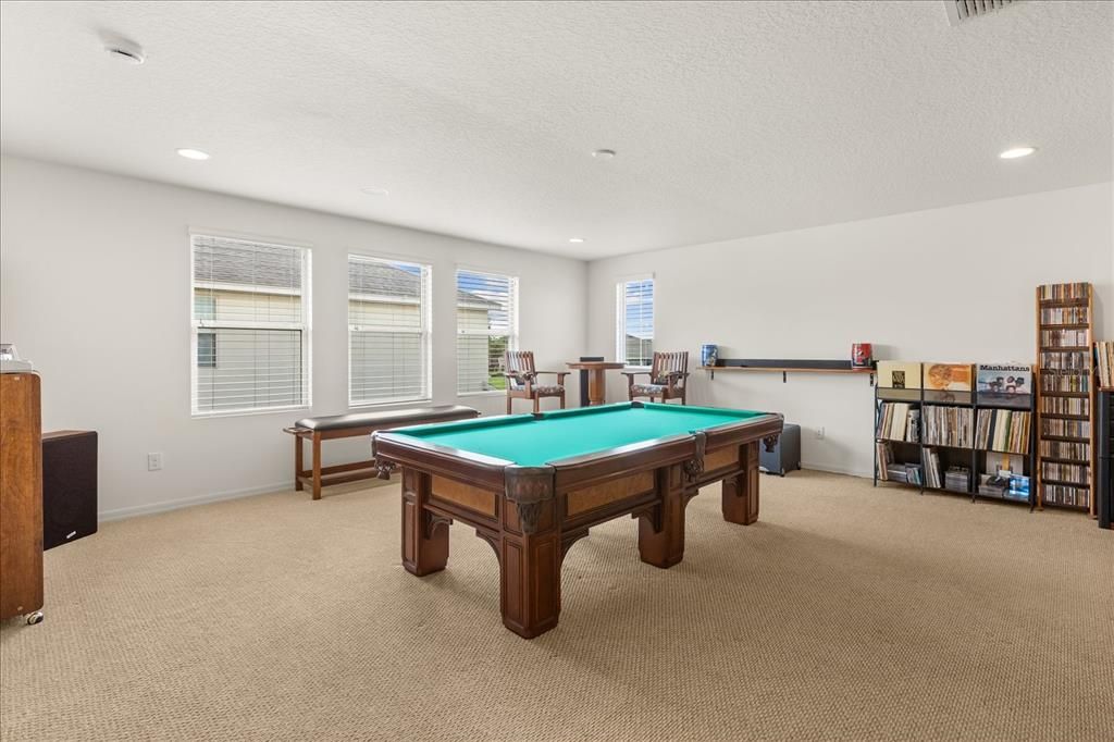 Active With Contract: $869,900 (4 beds, 3 baths, 3800 Square Feet)