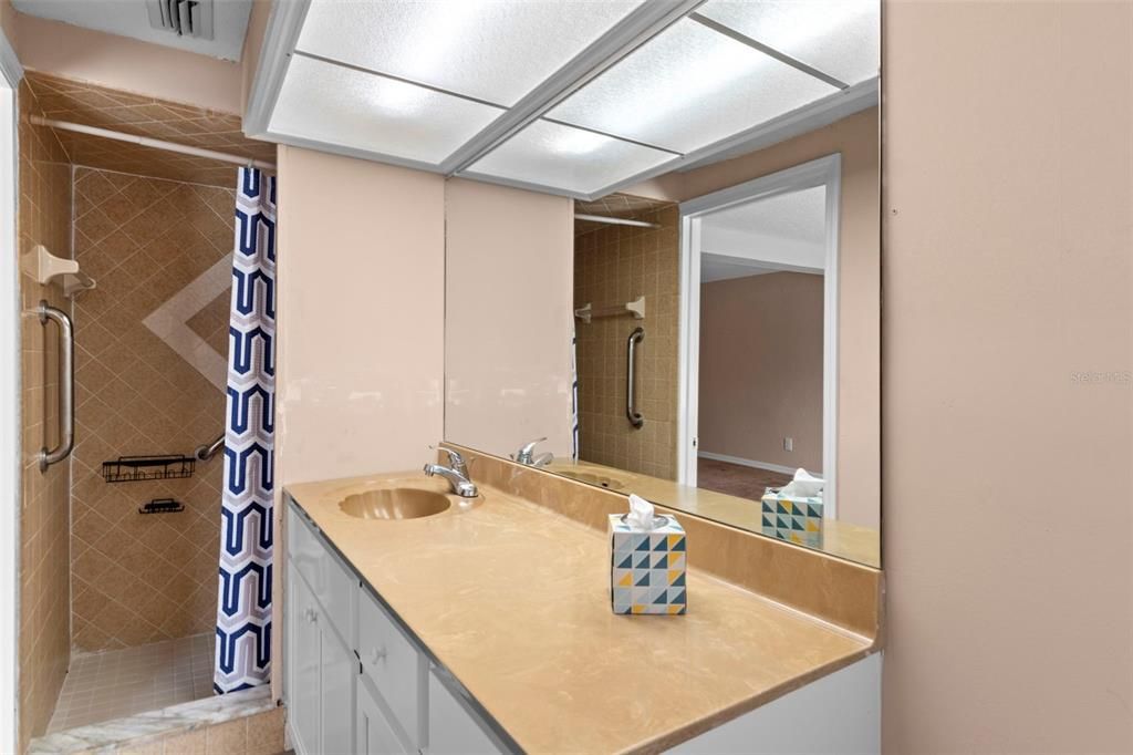For Sale: $369,000 (2 beds, 2 baths, 1444 Square Feet)