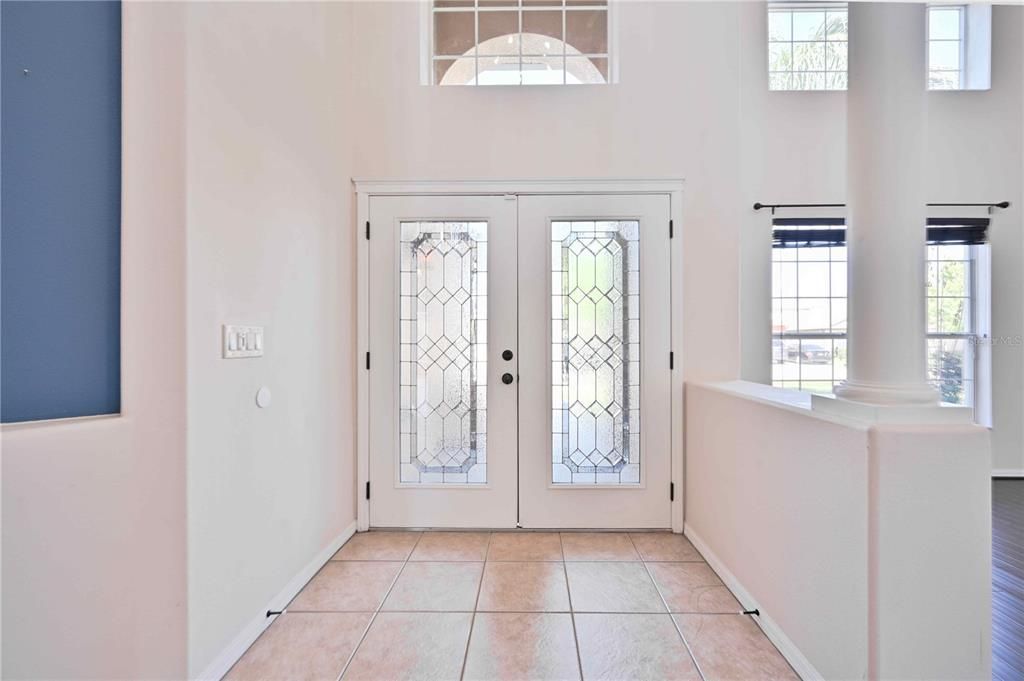Active With Contract: $549,900 (4 beds, 2 baths, 2752 Square Feet)